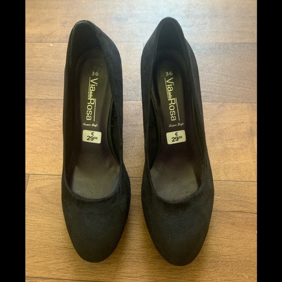 Via della Rose Super Soft Round toe chunky heel suede pumps - Picture 4 of 7